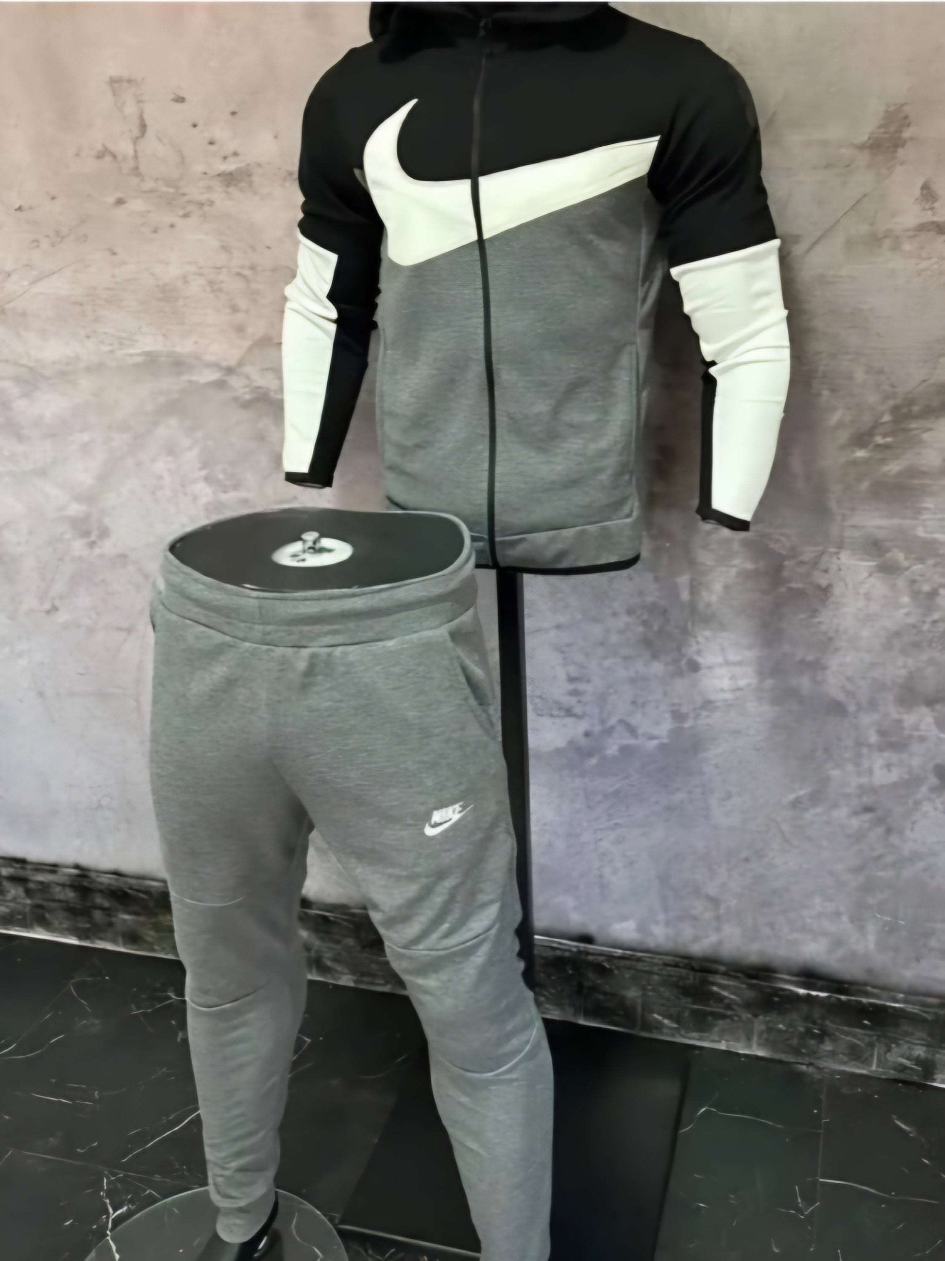 Nike Swoosh muška trenerka