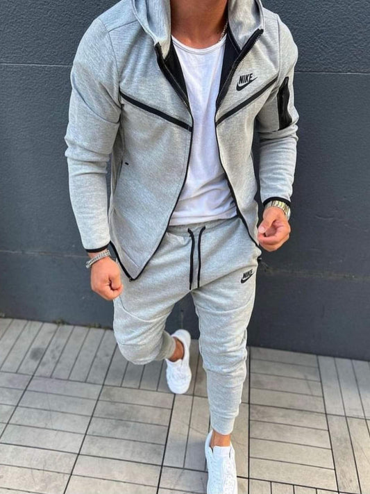 Nike Tech Fleece muška trenerka